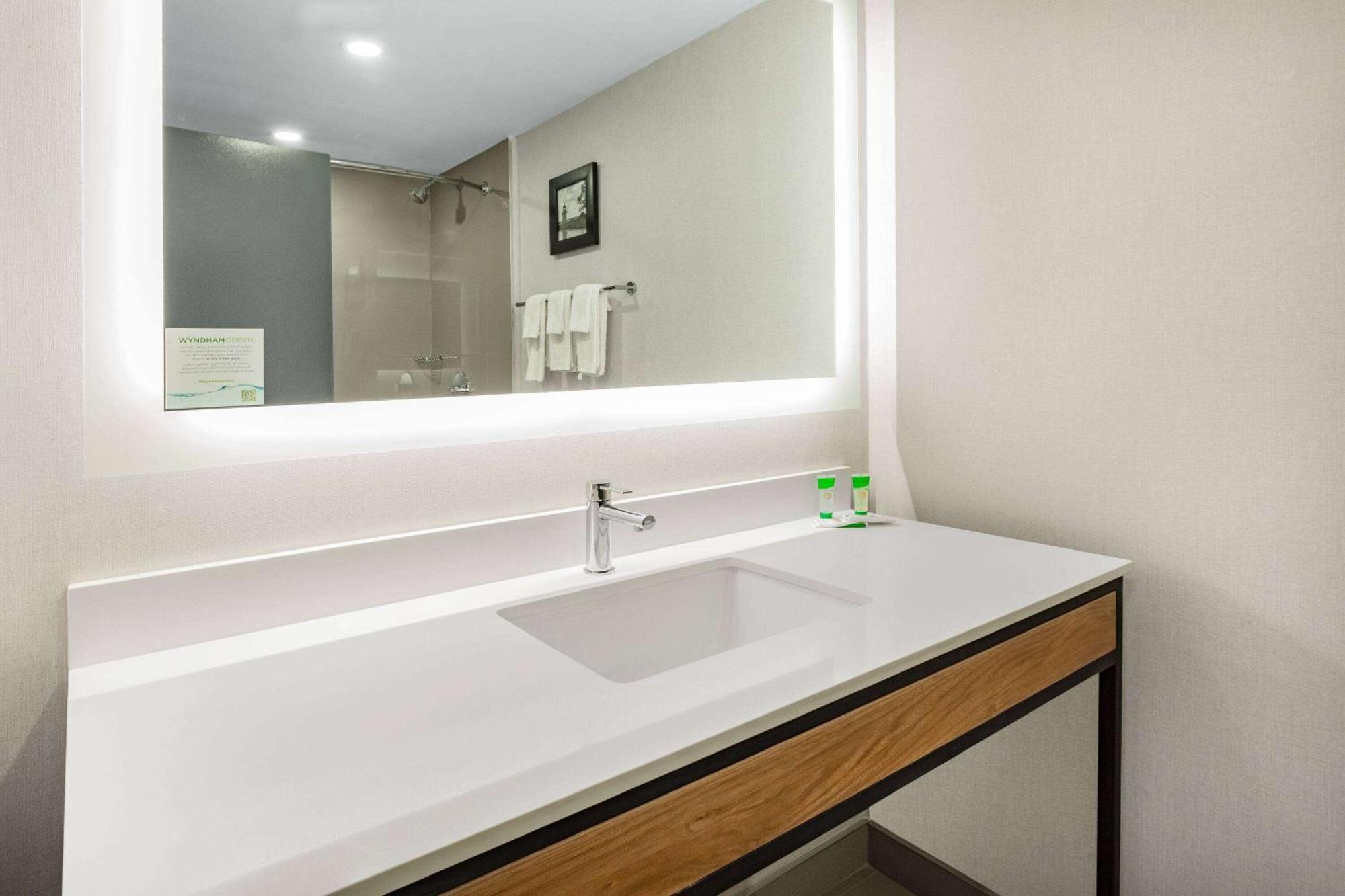 Hotel Super 8 By Wyndham On