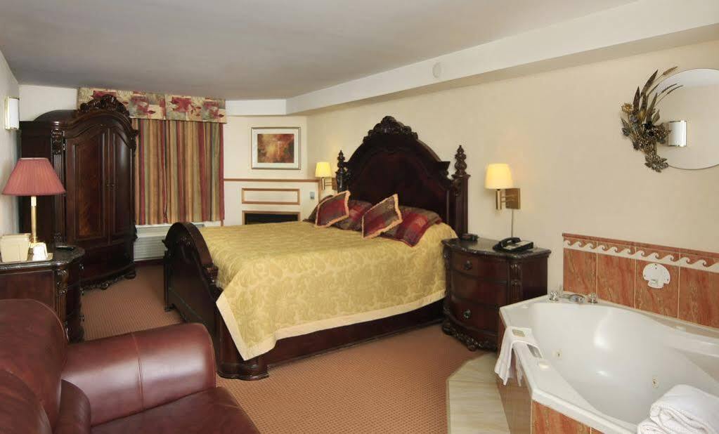 Hotel Super 8 By Wyndham On 2*